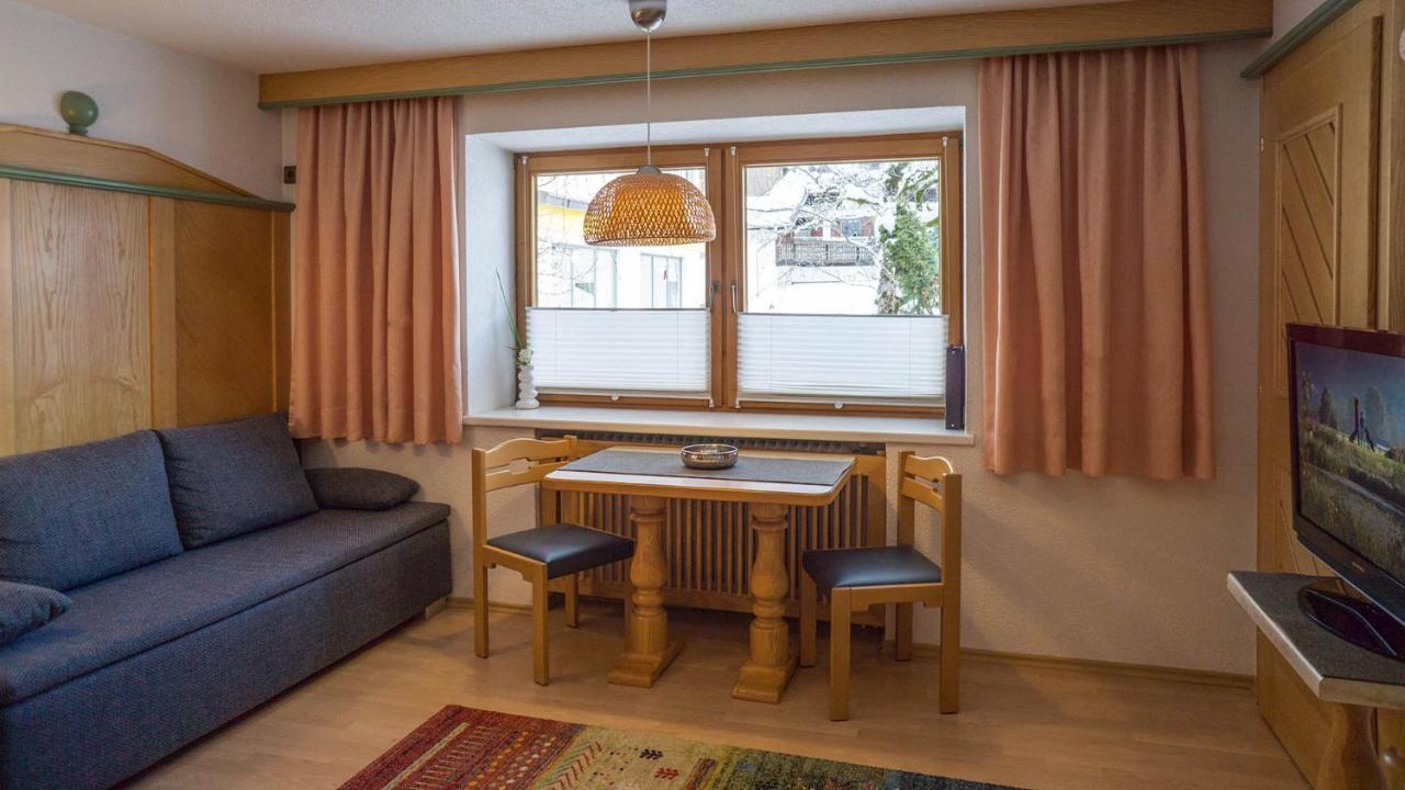 Appartement Pension Strolz ビヒルバッハ エクステリア 写真